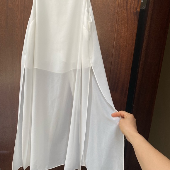 bar III off-white tunic with sheer layer - Picture 2 of 8